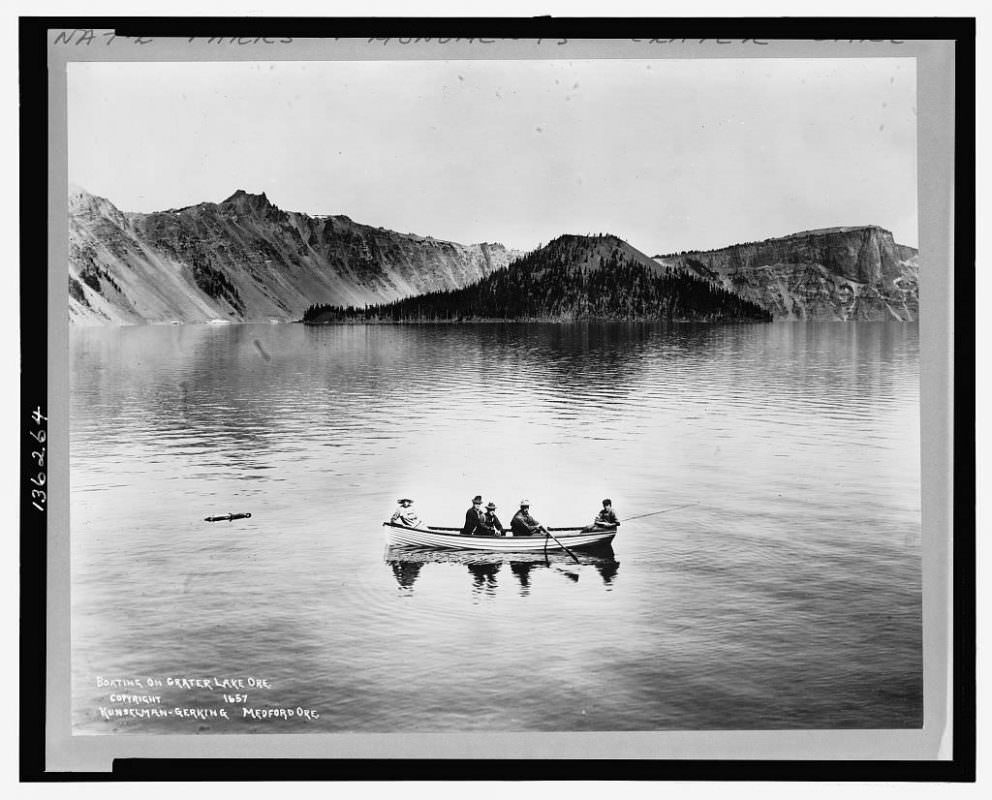 Boating on Crater Lake